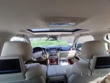 Lexus LX-570 2013